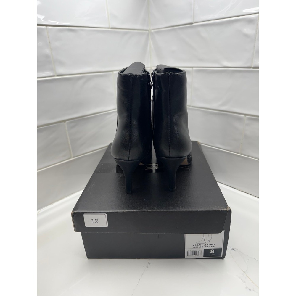 Banana republic VEGAN‎ LEATHER HEELED BOOTIE size 8 - Picture 3 of 6